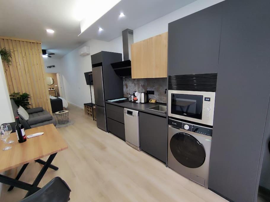 Apartamento Rio Turia B فالنسيا المظهر الخارجي الصورة